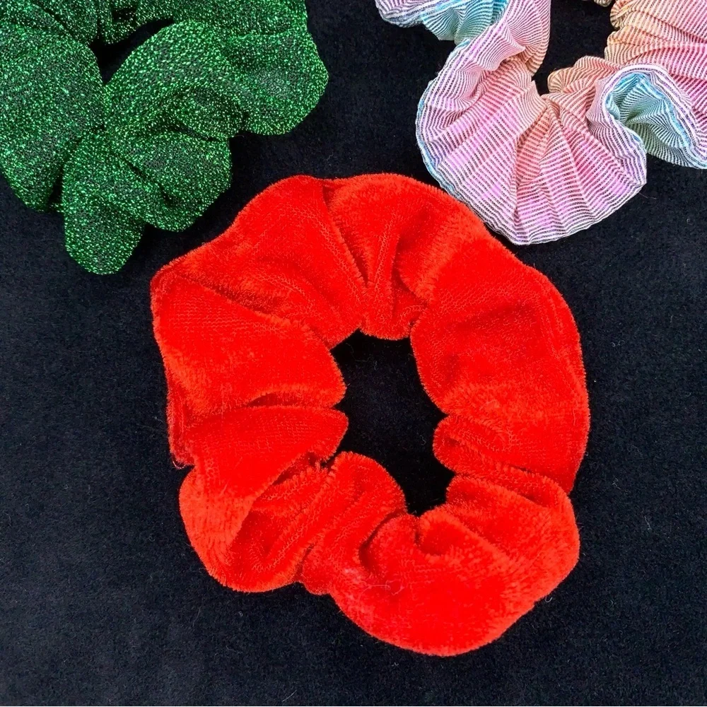 Vintage Set Of 3 Hair Ties Scrunchy Holiday Red Green Iridescent 90s Retro